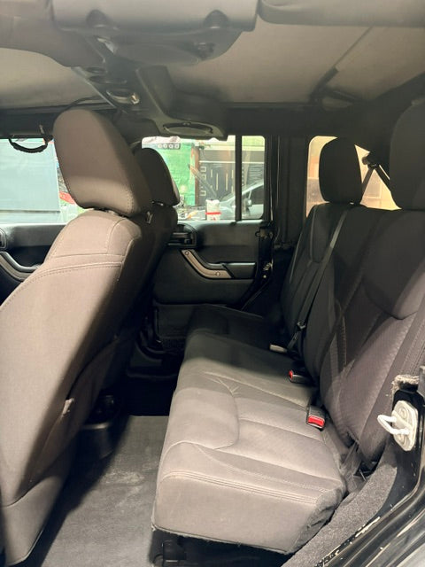 2013 Jeep Wrangler Unlimi Sport